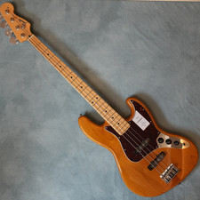 Fender, hergestellt in Japan