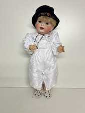 Porzellankopf Puppe nummeriert  64 cm