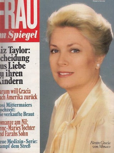 Frau spiegel dorthe - spiegel,