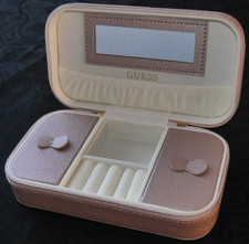 GUESS Schmuckkasten