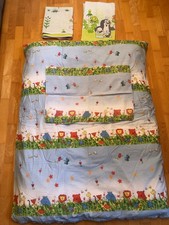 Daunacara Kinder Federbett 100 x 135 - 150 cm plus 2 x Bettbezüge in Baumwolle