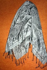 edles Seidentuch PROMOD Italy silbergrau schwarz skizzierte Blütenmuster Fransen