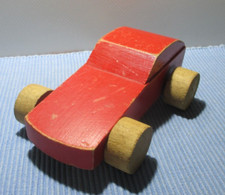 Auto altes holzspielzeug - auto,