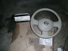 Lenkrad mit Zugehör wie auf dem bild zu sehen Nissan Micra K12 1.0 48kw Bj.2007