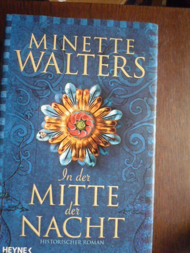 Minette walters der mitte - walters, in