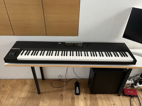 Native instruments komplete - native,