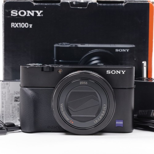 Sony cyber shot rx100v - sony, a