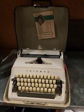 Schreibmaschine Triumph