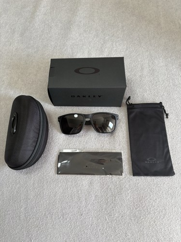 Oakley holbrook oo9102 matte - holbrook,