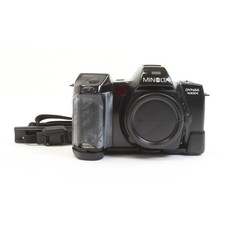 Minolta Dynax 7000i + Sehr Gut