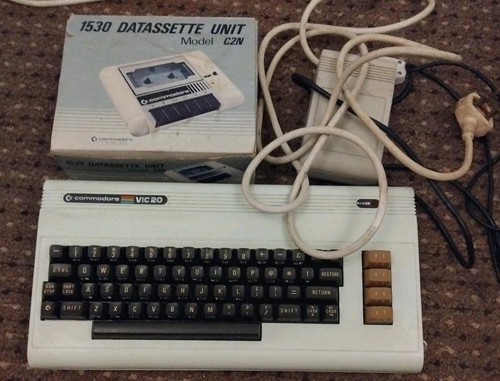 Commodore vic vintage - commodore,