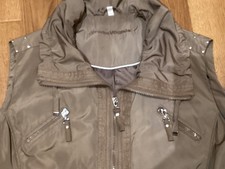 Charles Vögele ärmellose