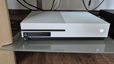 Xbox One S  Konsole -  lesen