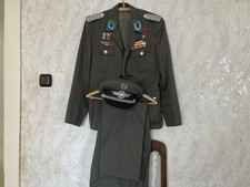 Uniform Oberst Luftstreitkräfte der NVA  Jacke / Hose Größe m48, Schirmmütze 57