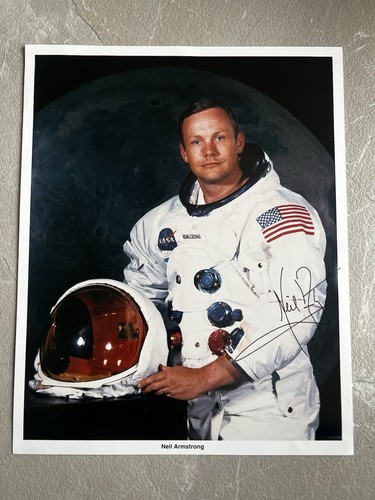 Neil armstrong autopen - -,