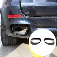 Schwarze Auspuffblenden