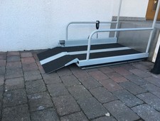 ROLLSTUHLLIFT PLATTFORMLIFT HUBLIFT TREPPENLIFT FAHRSTUHL AUFZUG HEBELIFT LIFT