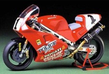 Tamiya DUCATI 888 SUPERBIKE -