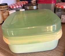 Tupperware Bellevue Vorratsbehälter Box 1,2 Liter Grün