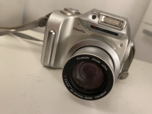 Fujifilm finepix 2800 zoom - 2800,