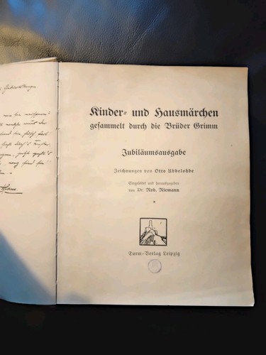 Brüder grimm - brüder,