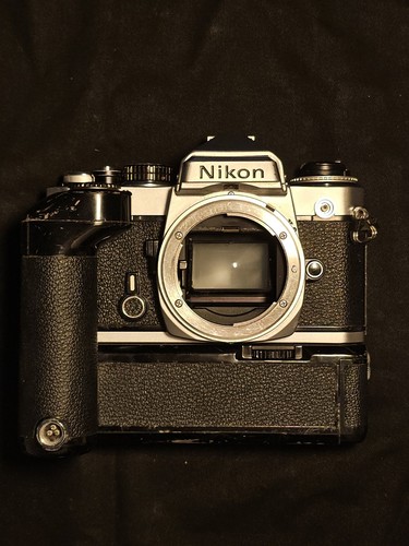 Nikon defekt und - und, md-11