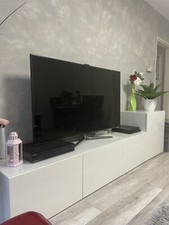 Sideboard von IKEA mit Glasplatten, weiß-hochglanz, sehr guter Zustand