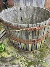 Alte Schloss Weinpresse 20er