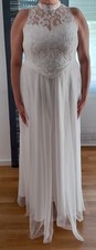 ROMANTISCHES BRAUTKLEID IN