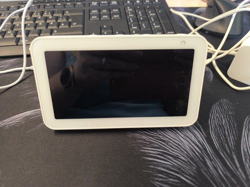 Amazon echo show smart - amazon, 5