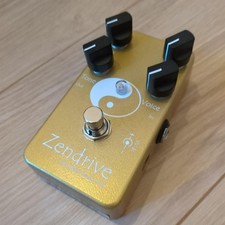 Hermida Audio ZENDRIVEII GOLD Overdrive für E-Gitarre funktioniert gut aus...