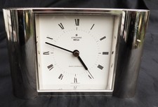 Junghans MEGA Tischuhr Funkuhr