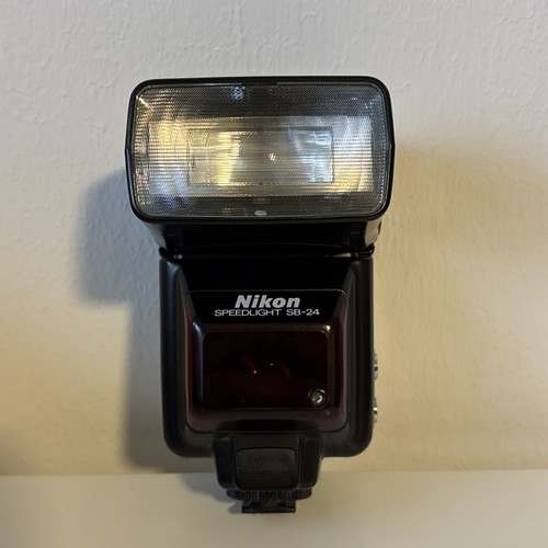Defekt nikon speedlight - defekt,