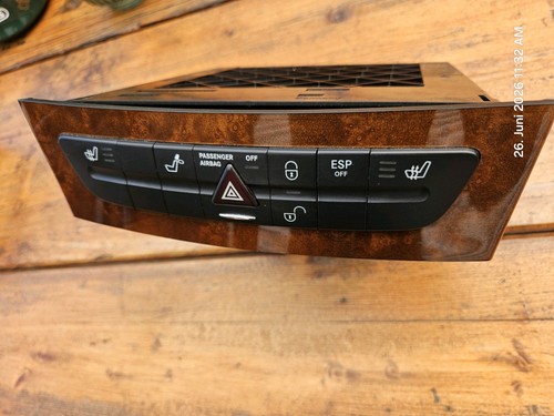 Mercedes w211 ablagefach - mercedes,