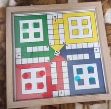 Ludo-Spiel für einen