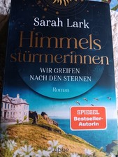 Sarah LARK Himmels Stürmerinnen