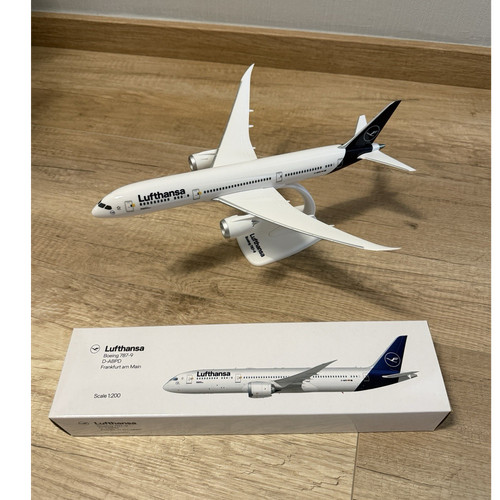 Lufthansa boeing 787 abpd - lufthansa, d-abpd