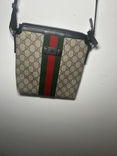 Gucci Web GG Supreme Flat
