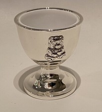 English Trousseau Silver Plated Egg Cup and Spoon with Bib Eierbecher Lätzchen