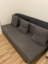 Graues Ikea Sofa