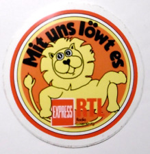 Werbe-Aufkleber Mit uns löwt