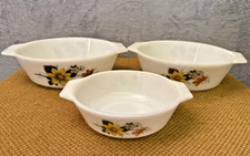 Vintage JAJ Pyrex Autumn Glory