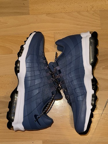 Schuhe - ,