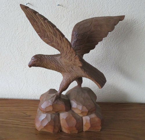 Alte holzfigur adler - holzfigur,