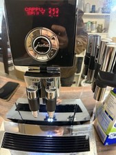 Jura Impressa J9 One Touch Espressomaschine - Chrom