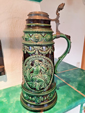 Großer Bierhumpen 1900 Historismus – Relief & Zinnmontierung "Muse des Gesangs"