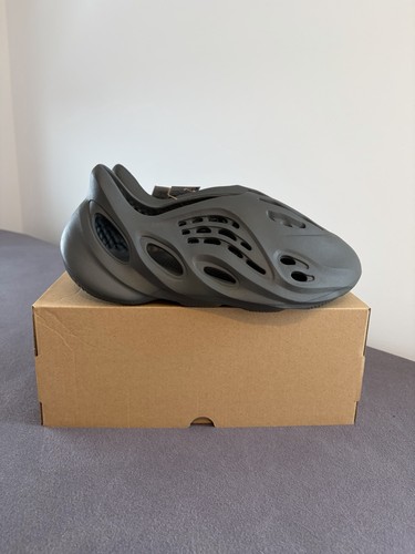 Adidas yeezy foam carbon - yeezy,