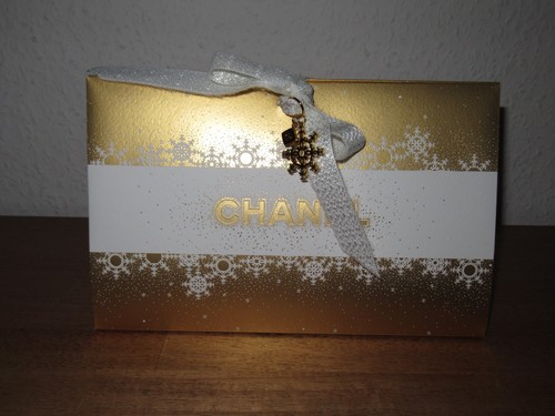 Chanel weihnachten - chanel,