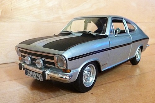 Revell silver opel - opel, kadett