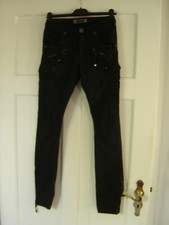 1921 Jeans Skinny leg 26/32 mit auffälligen Reissverschlüssen